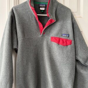 Patagonia Gray Pullover with Red Details